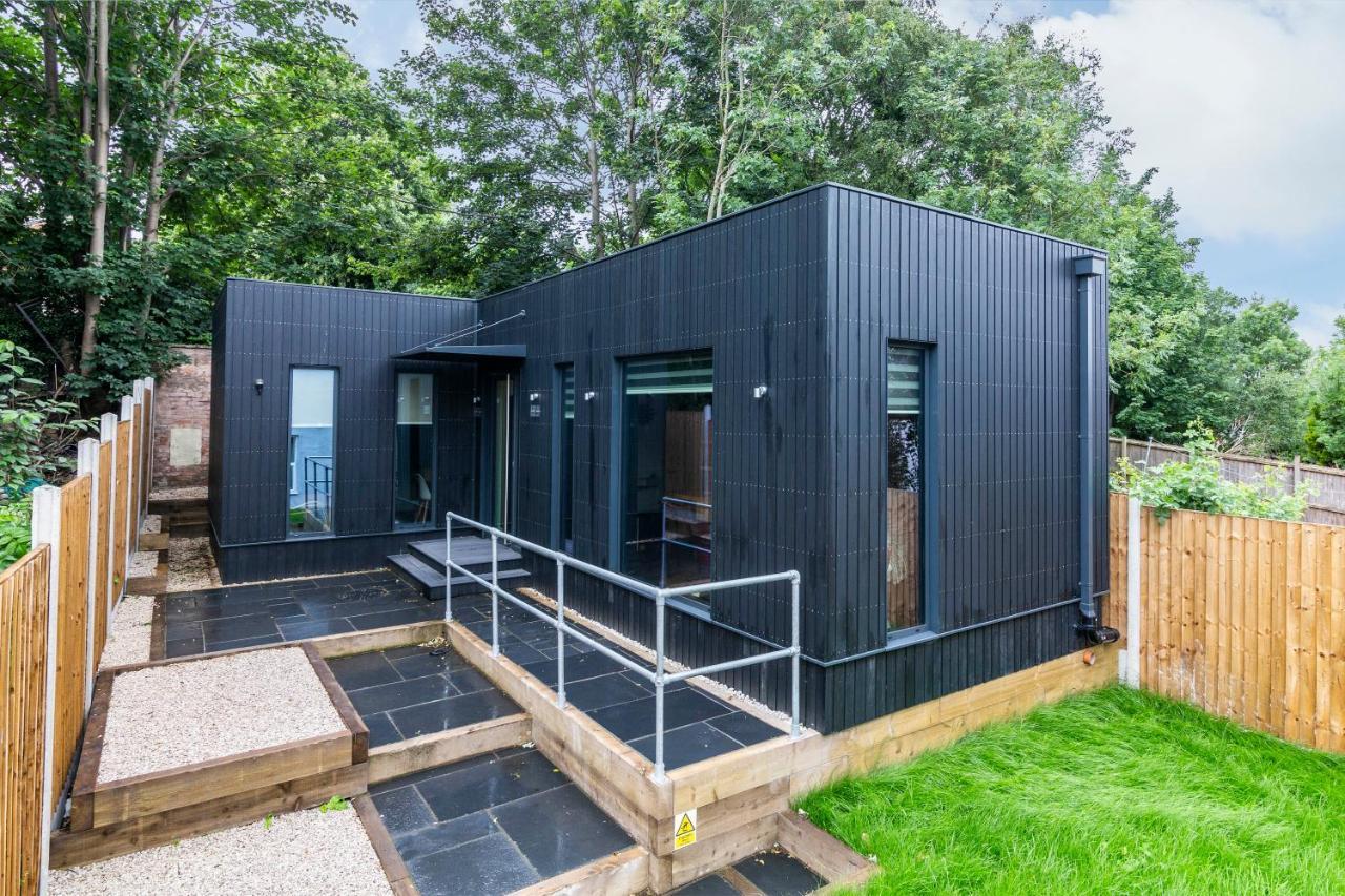 Romantic Getaway Studio Pods Close To City Centre With Free Wifi Дарби Екстериор снимка